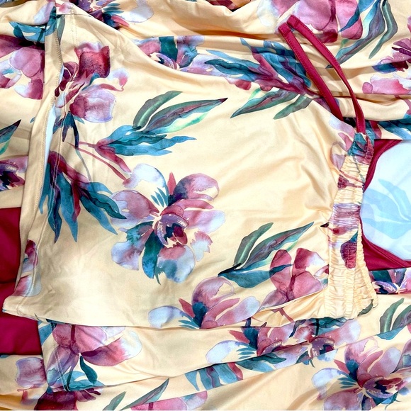 Floral Kimono, Tank Top and Shorts Set - Picture 3 of 3